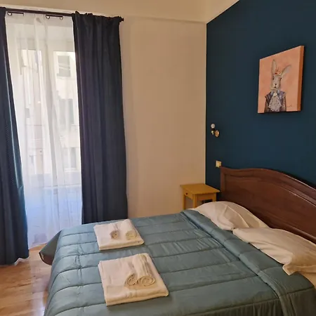 Pepe's Place - Carlo Alberto